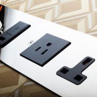 هتلداران قبل از نصب پریزهای USB چه نکاتی را باید در نظر بگیرند